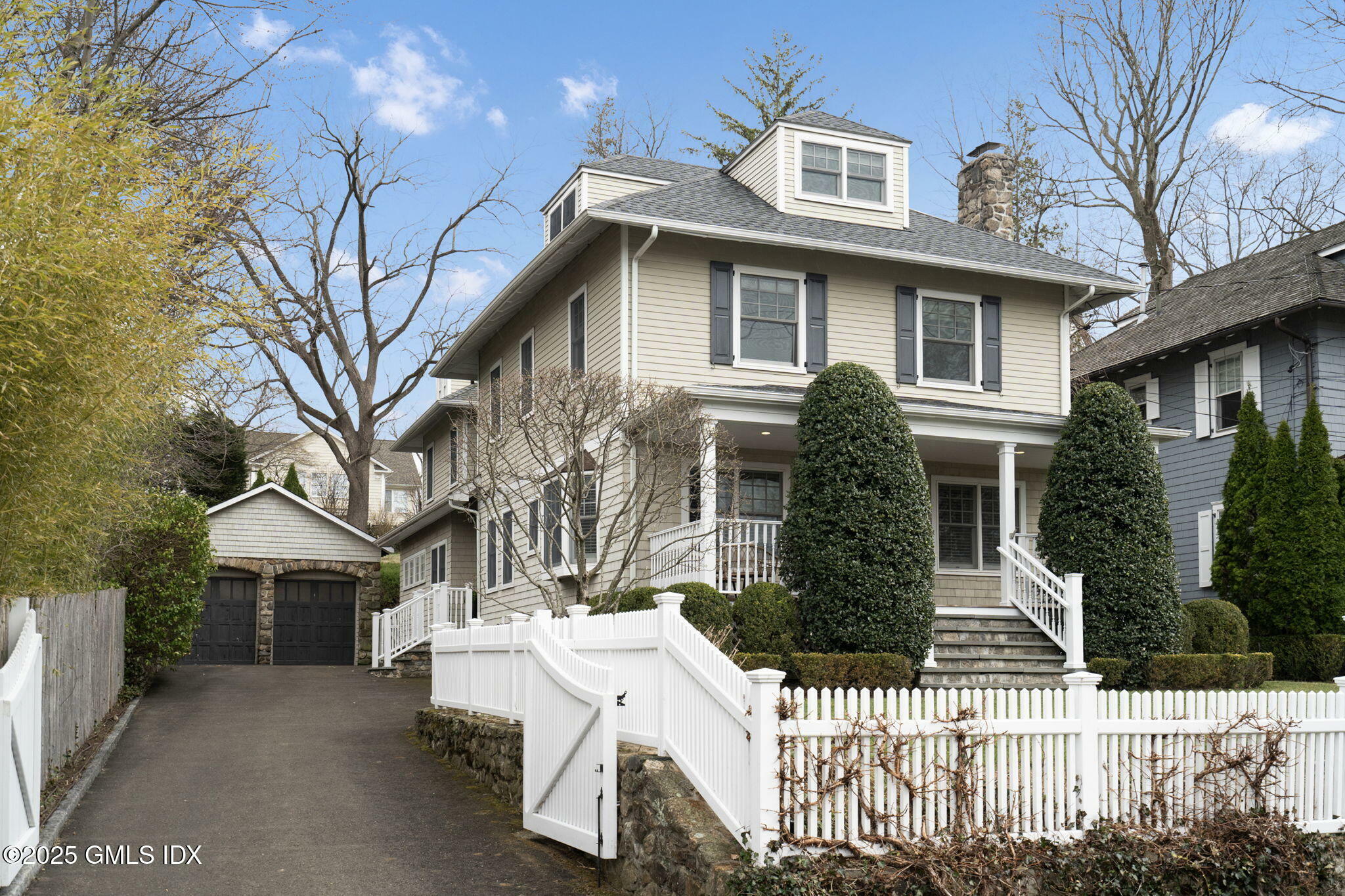 Property Photo: 4 Park Avenue CT 06870