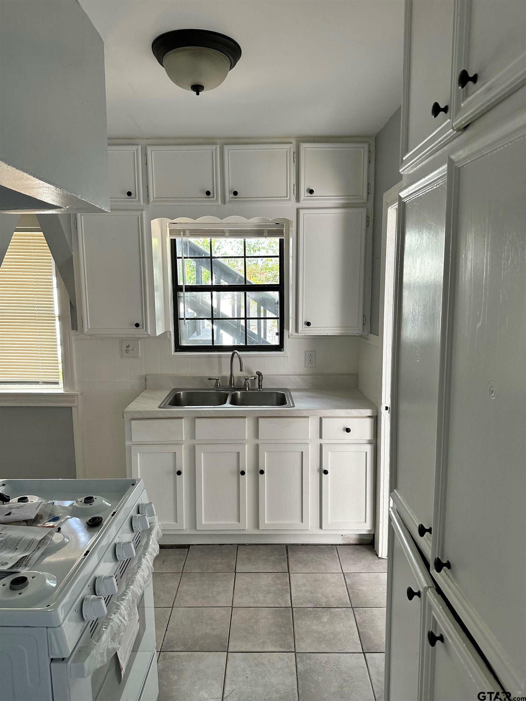 Property Photo: 1511 Summit TX 75701