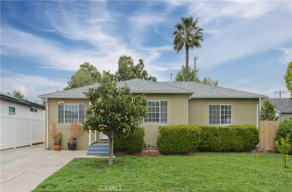 17509 Martha Street  Encino CA 91316 photo