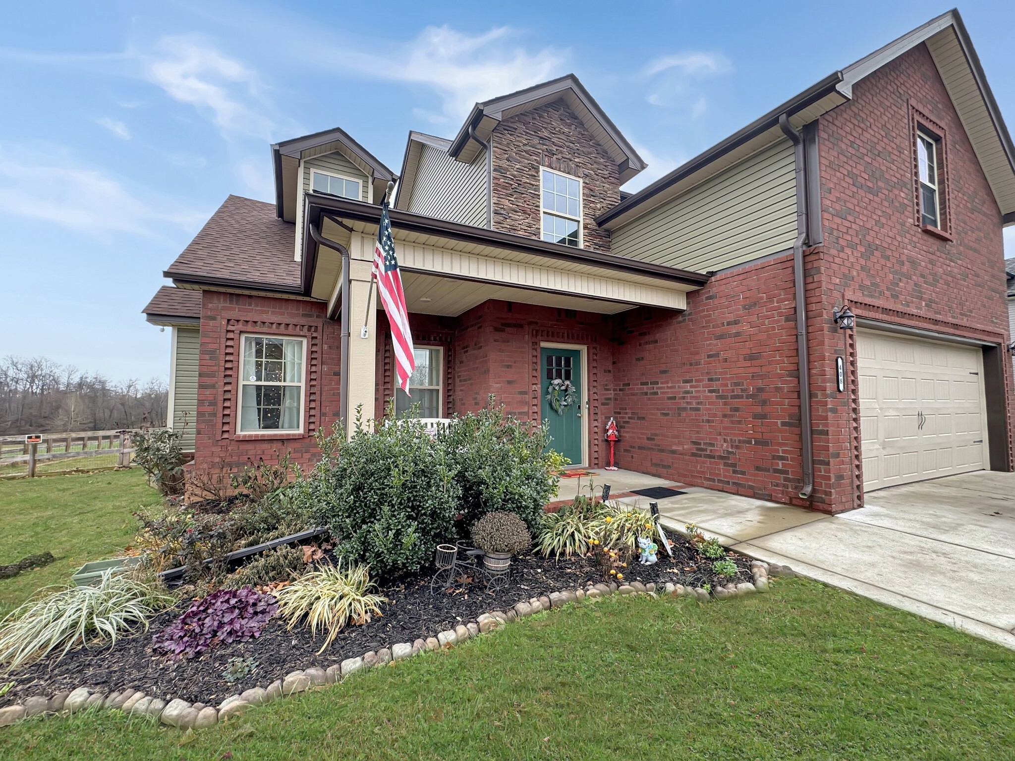 408 Kristie Michelle Ln  Clarksville TN 37042 photo