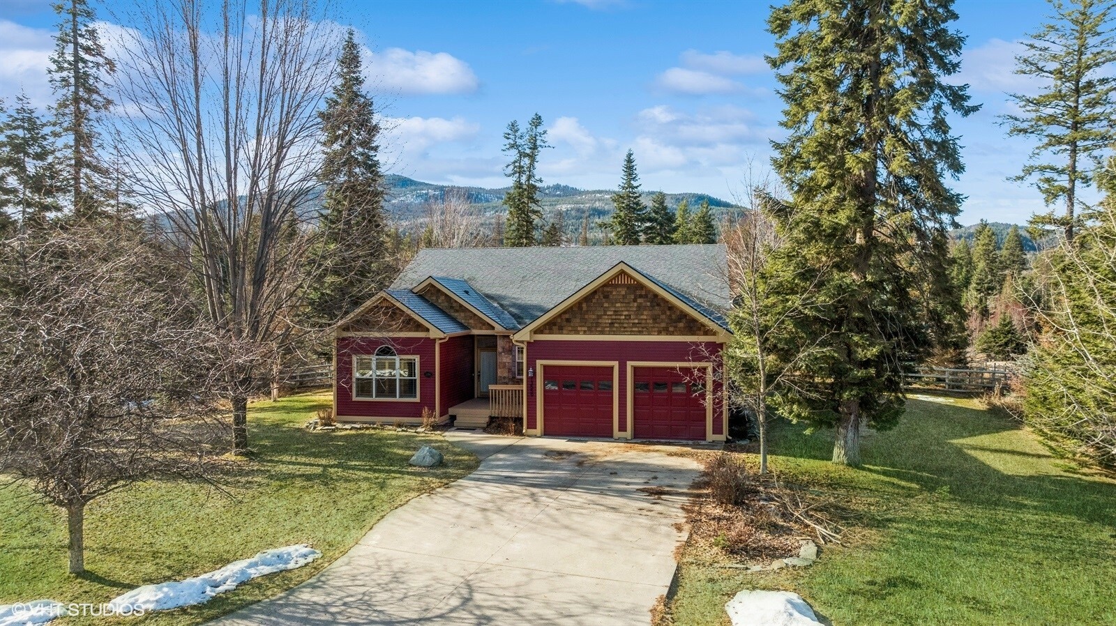 Property Photo: 13559 Crescent Moon Drive MT 59911