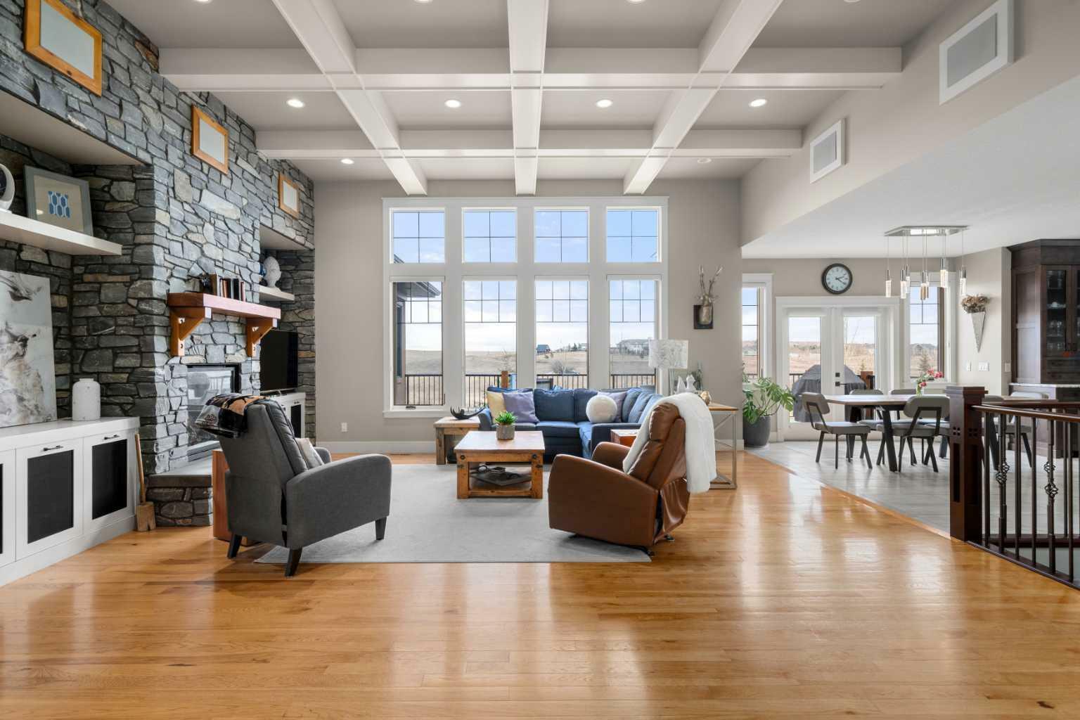 Photo de la propriété: 218 Montenaro Place AB T4C 0A7
