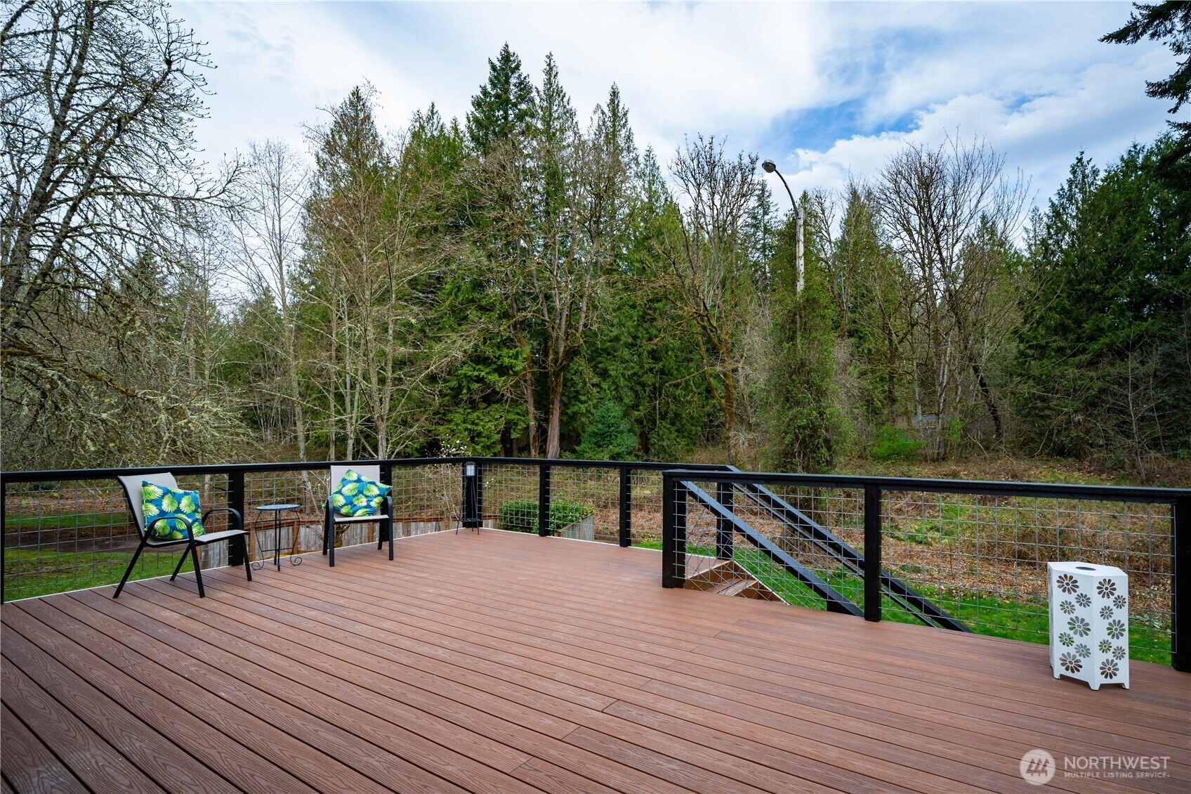 Property Photo: 21224 SE 232nd Street WA 98038