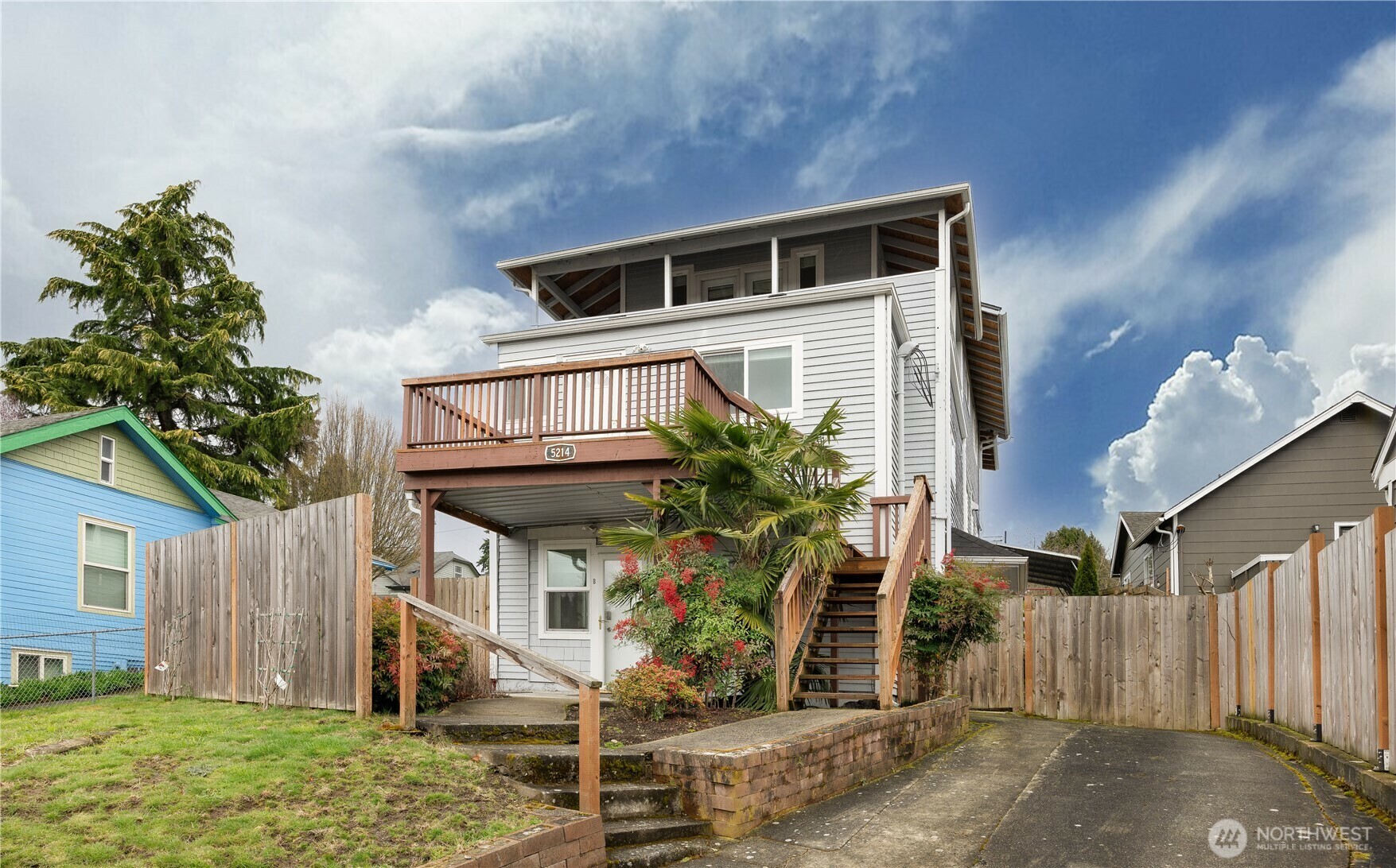 Property Photo: 5214 35th Avenue S WA 98118