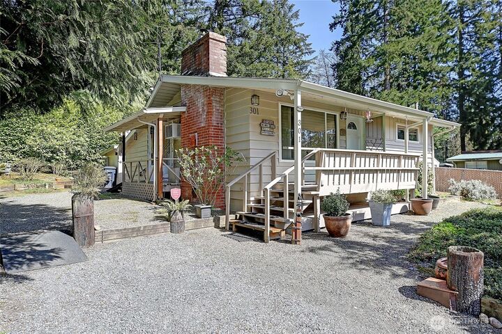 Property Photo: 301 137th Street SW WA 98208