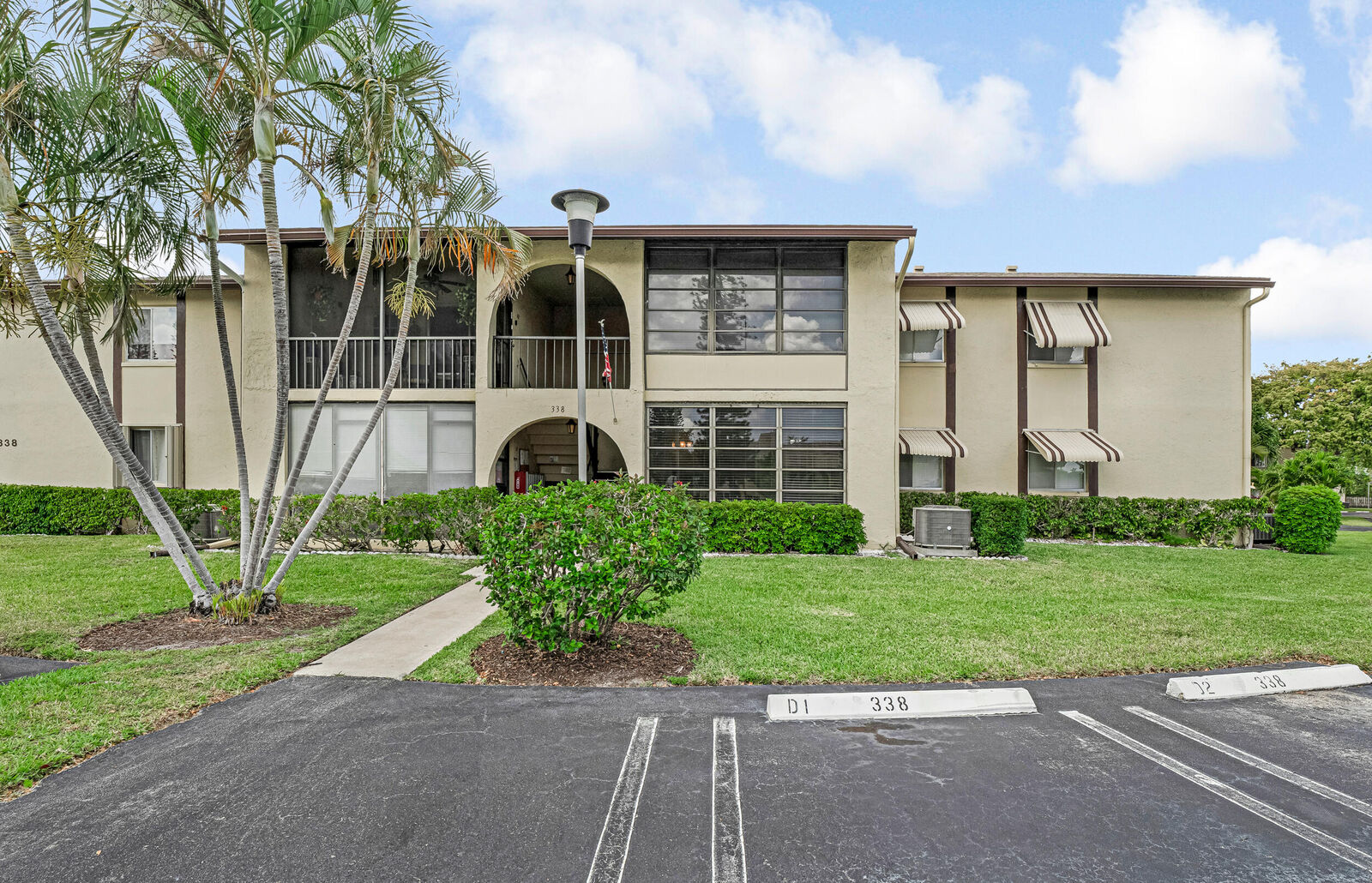 Property Photo: 338 Pine Ridge Circle D-1 FL 33463