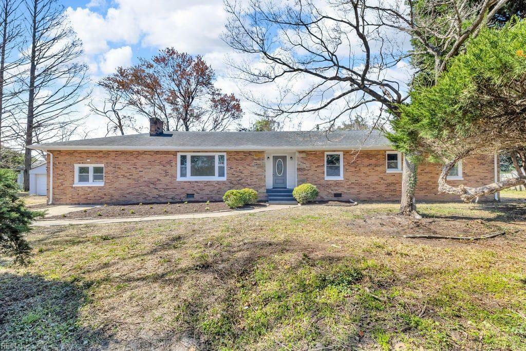 Property Photo:  1 Iris Pl  VA 23663 