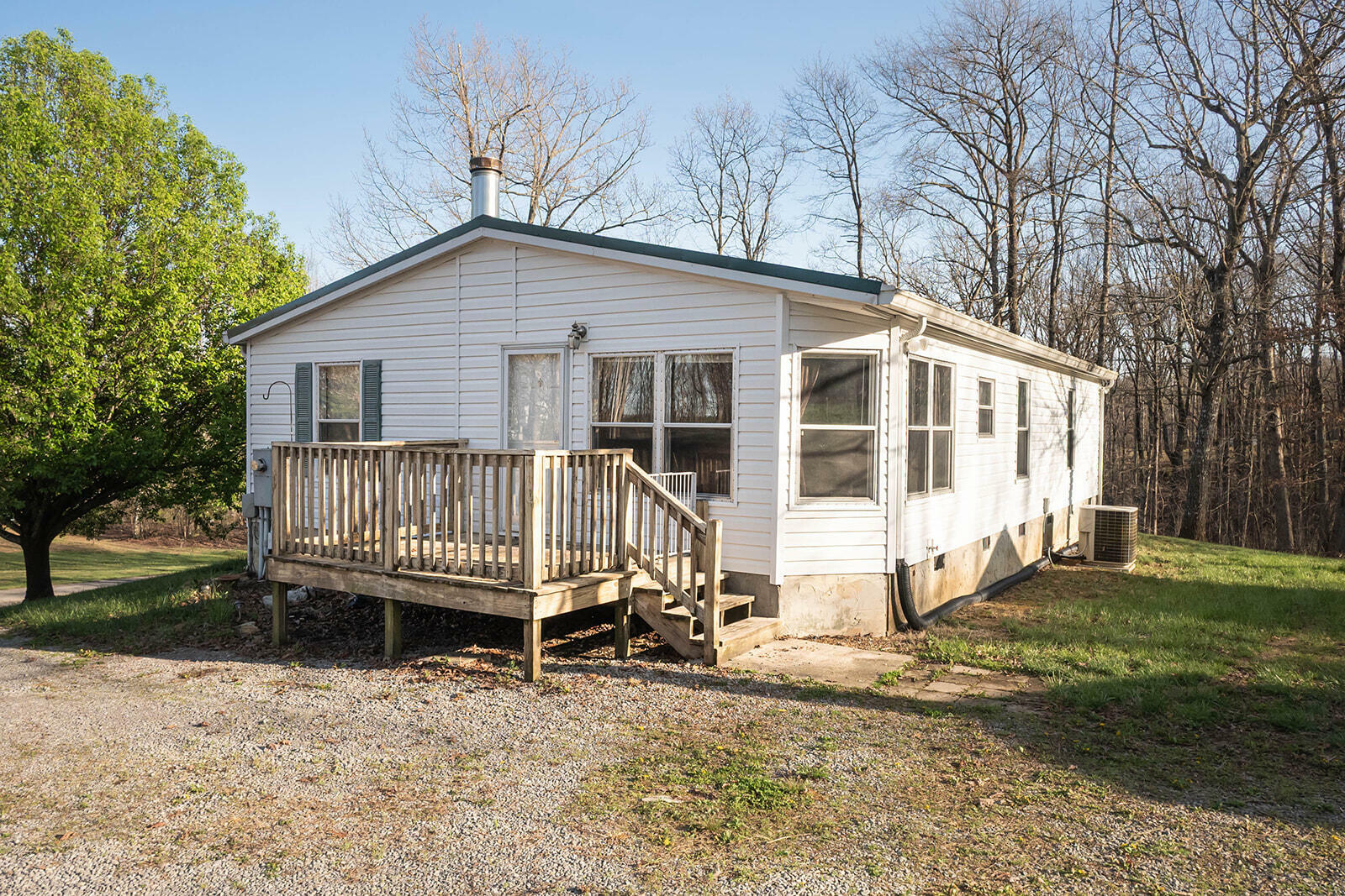 Property Photo: 815 Shadowland Drive TN 37338