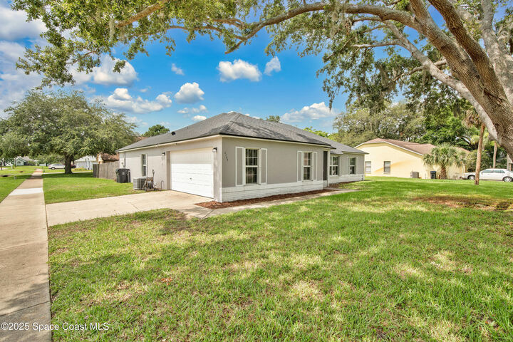 Property Photo:  2795 Saint Marks Drive  FL 32780 