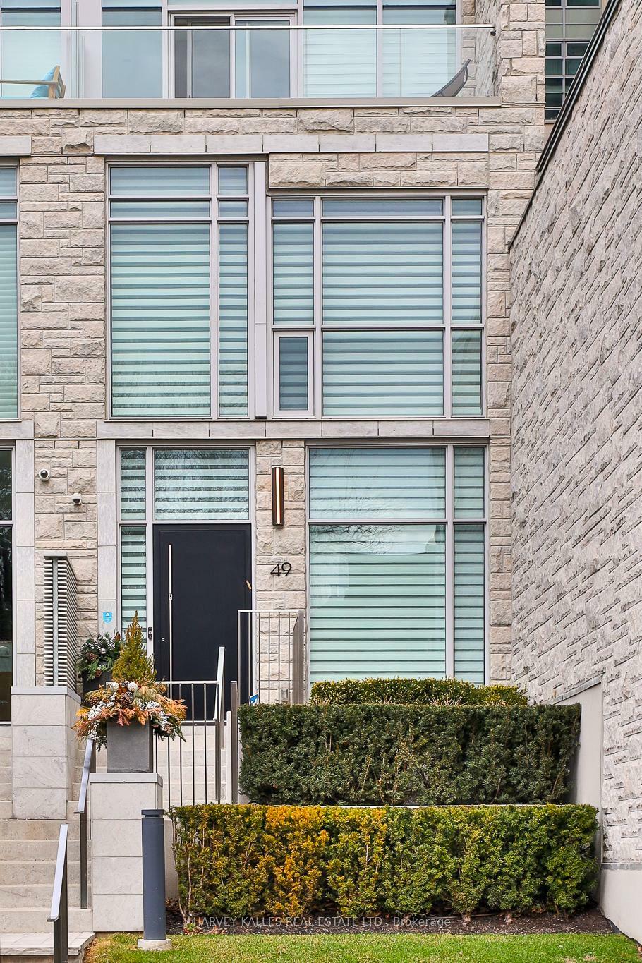 Property Photo: 49 Foxbar Road ON M4V 2G5