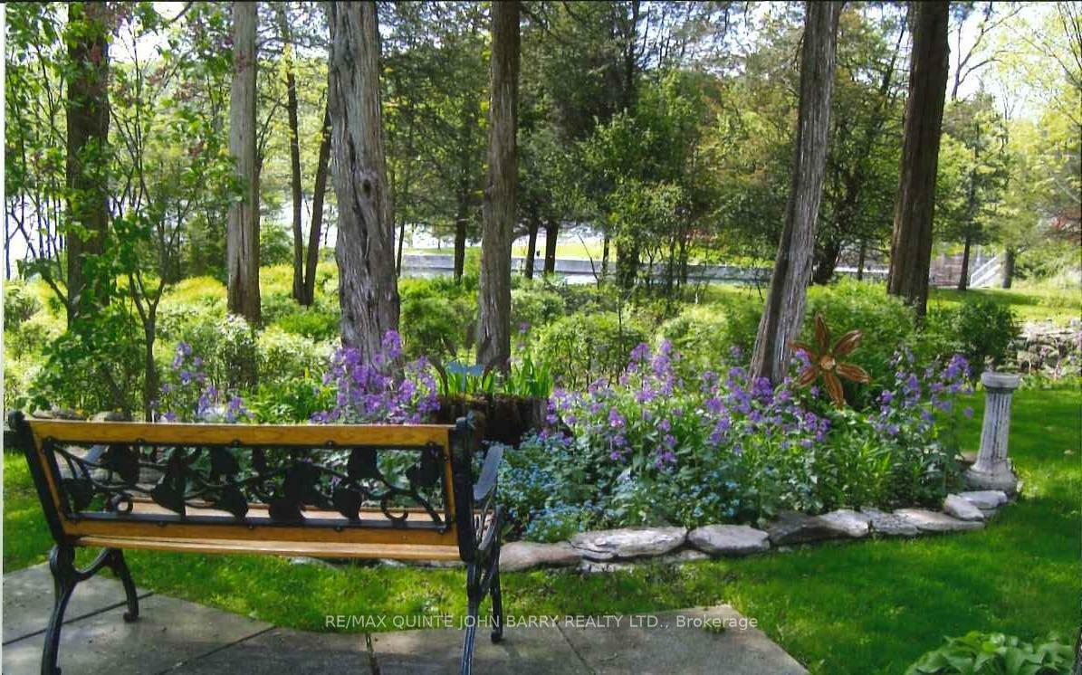 Property Photo: 1385 Glen Miller Road ON K0K 2C0