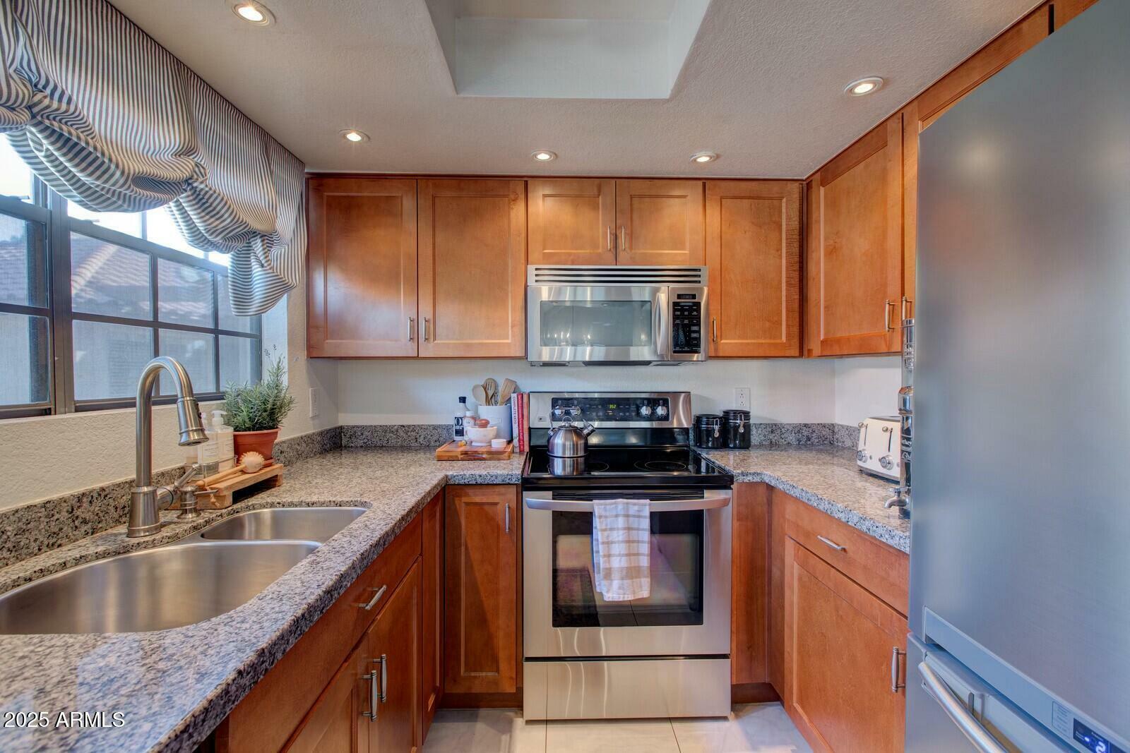 Property Photo:  10015 E Mountain View Road 2012  AZ 85258 