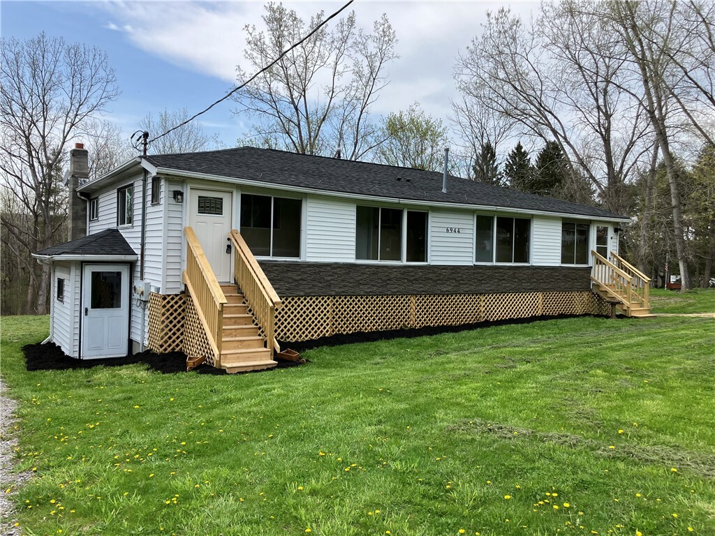 6944 County Road 37  Springwater NY 14560 photo