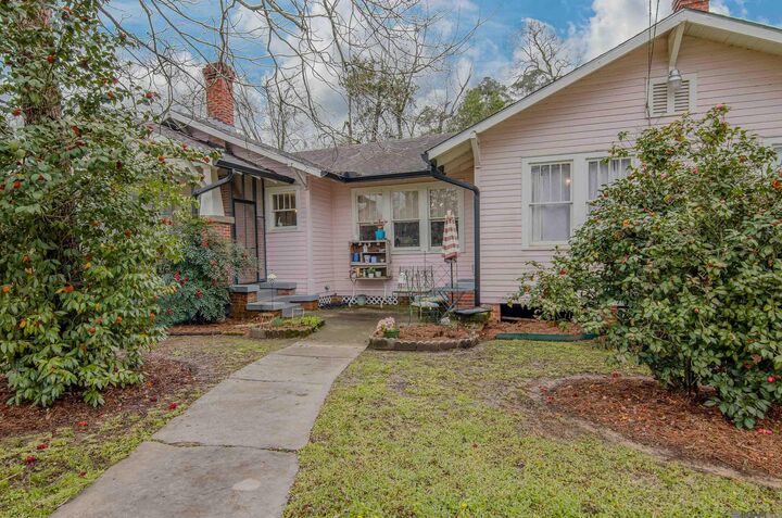 Property Photo: 11164 Plank Rd LA 70722
