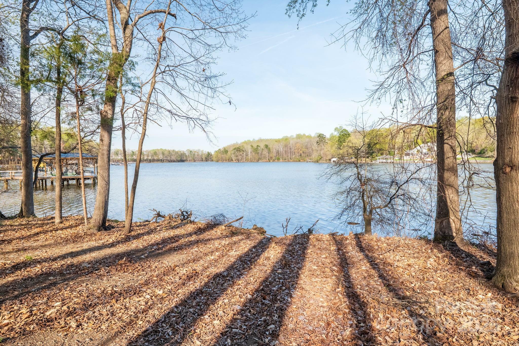 Property Photo: 6066 Jepson Court NC 28214