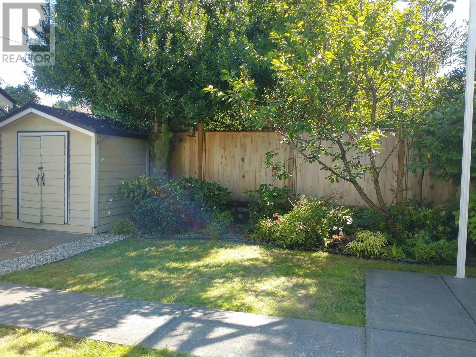 Property Photo: 761 West 26th Avenue BC V5Z 2E7