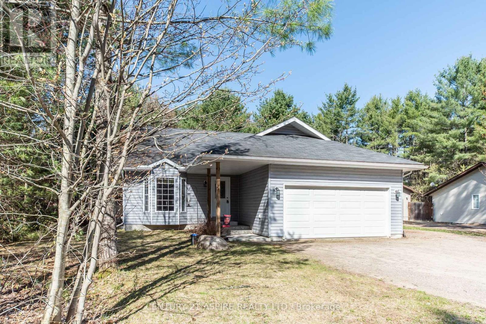 Property Photo: 60 Legere Drive ON K0J 1P0