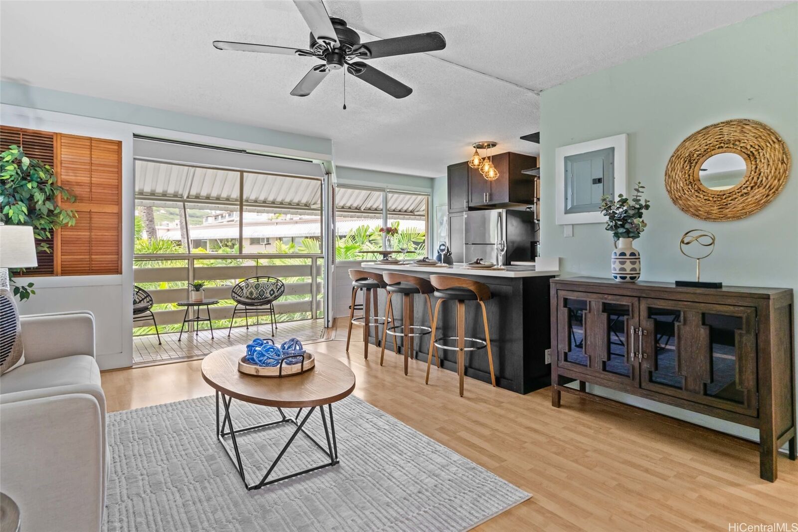 Property Photo: 1330 Wilder Avenue 310 HI 96822