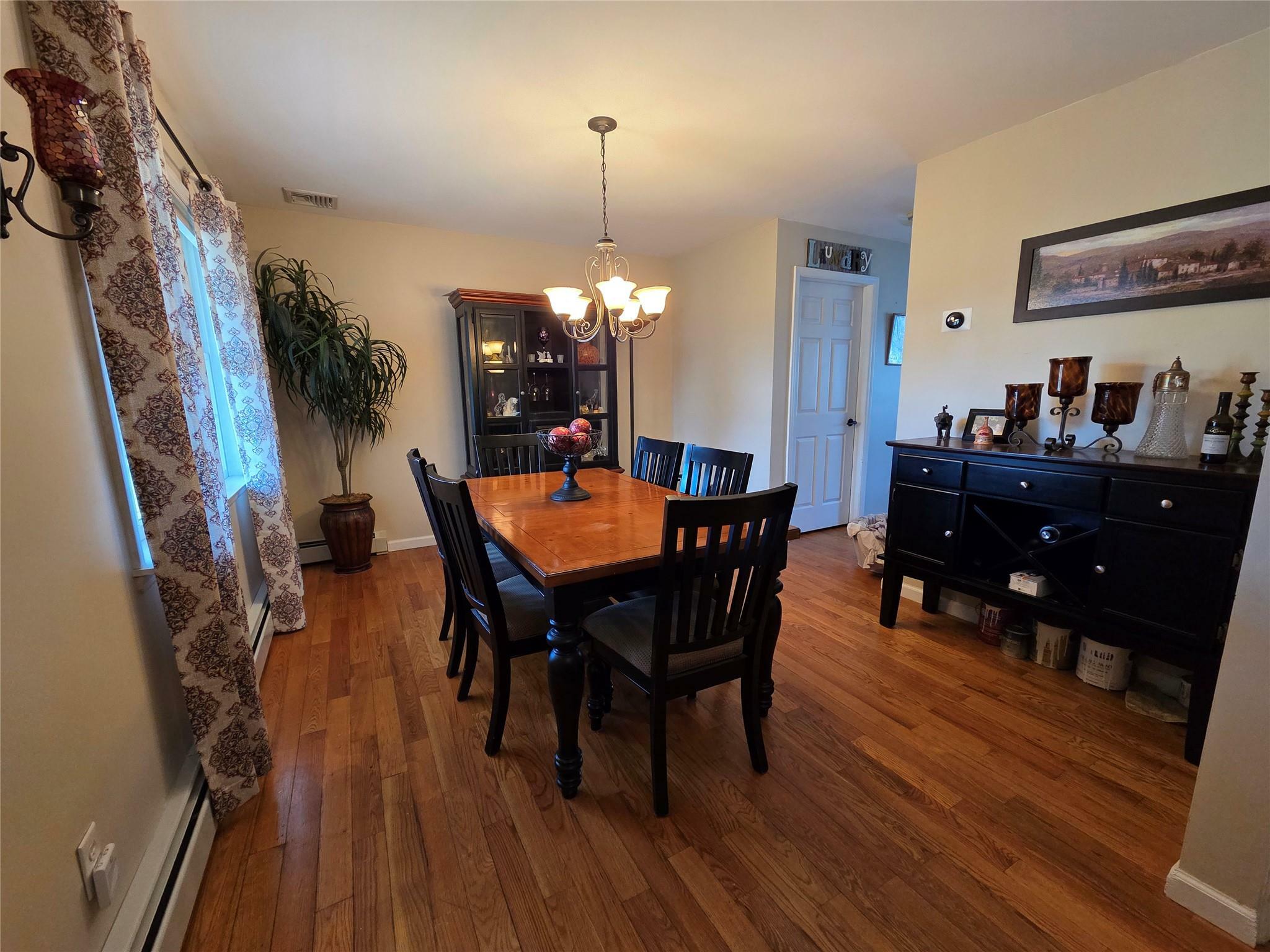 Property Photo: 2 Sean Court NY 12575