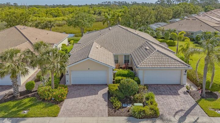Property Photo:  5934 Guarino Drive  FL 34238 