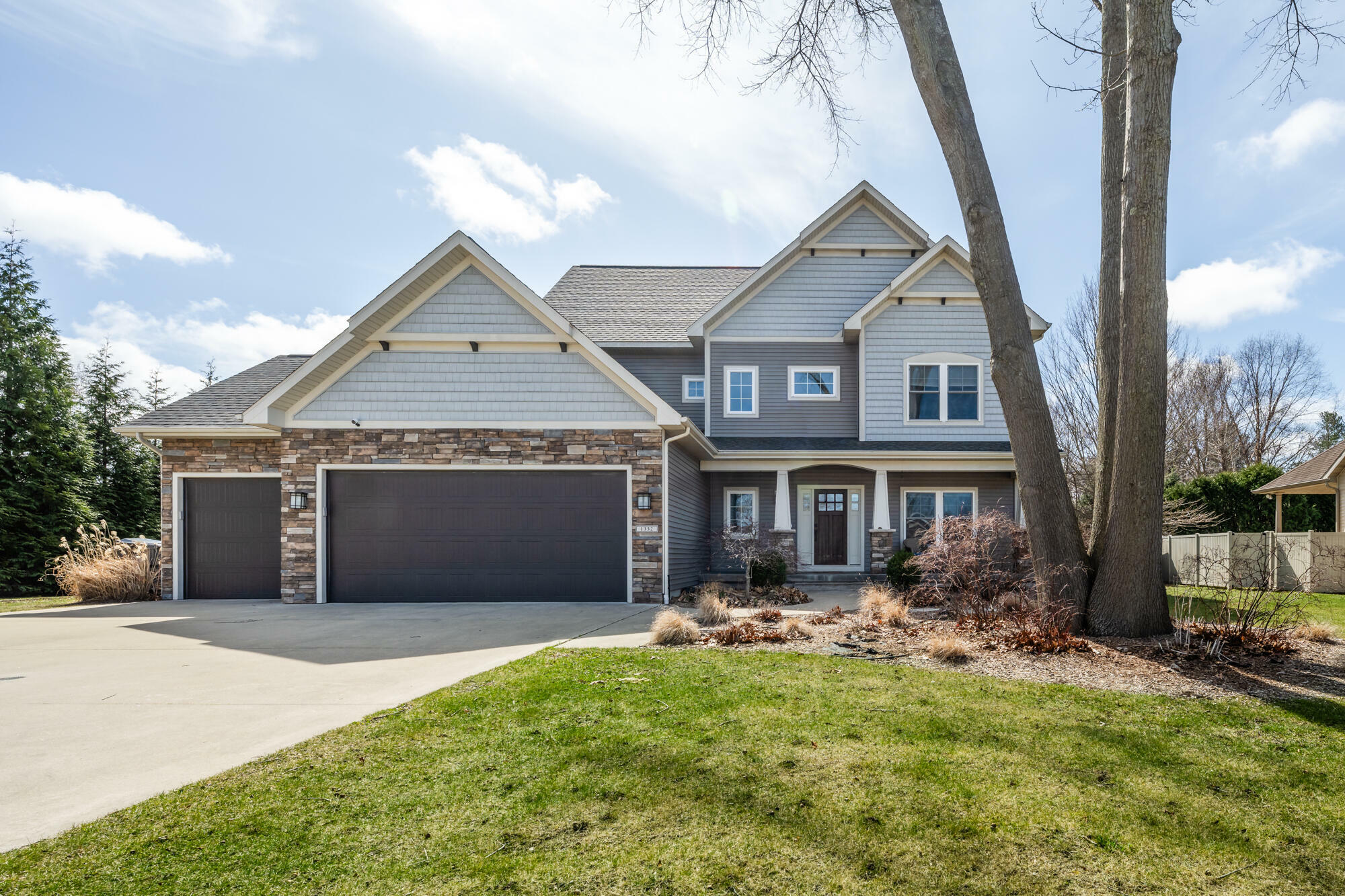 1332 Stone Creek Court  St. Joseph MI 49085 photo