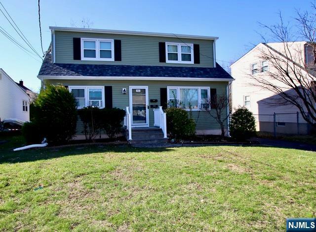 Property Photo:  30 Horton Avenue  NJ 07506 