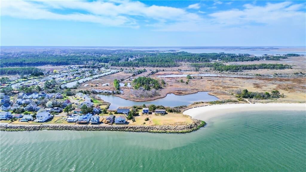 Property Photo:  215 Lighthouse Dr  VA 23664 