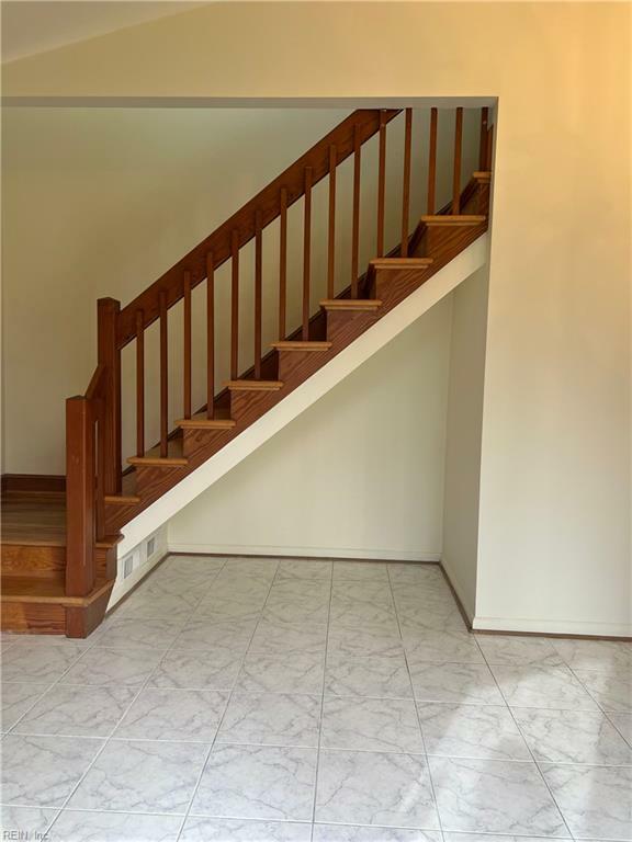 Property Photo: 8 Butler Pl VA 23606