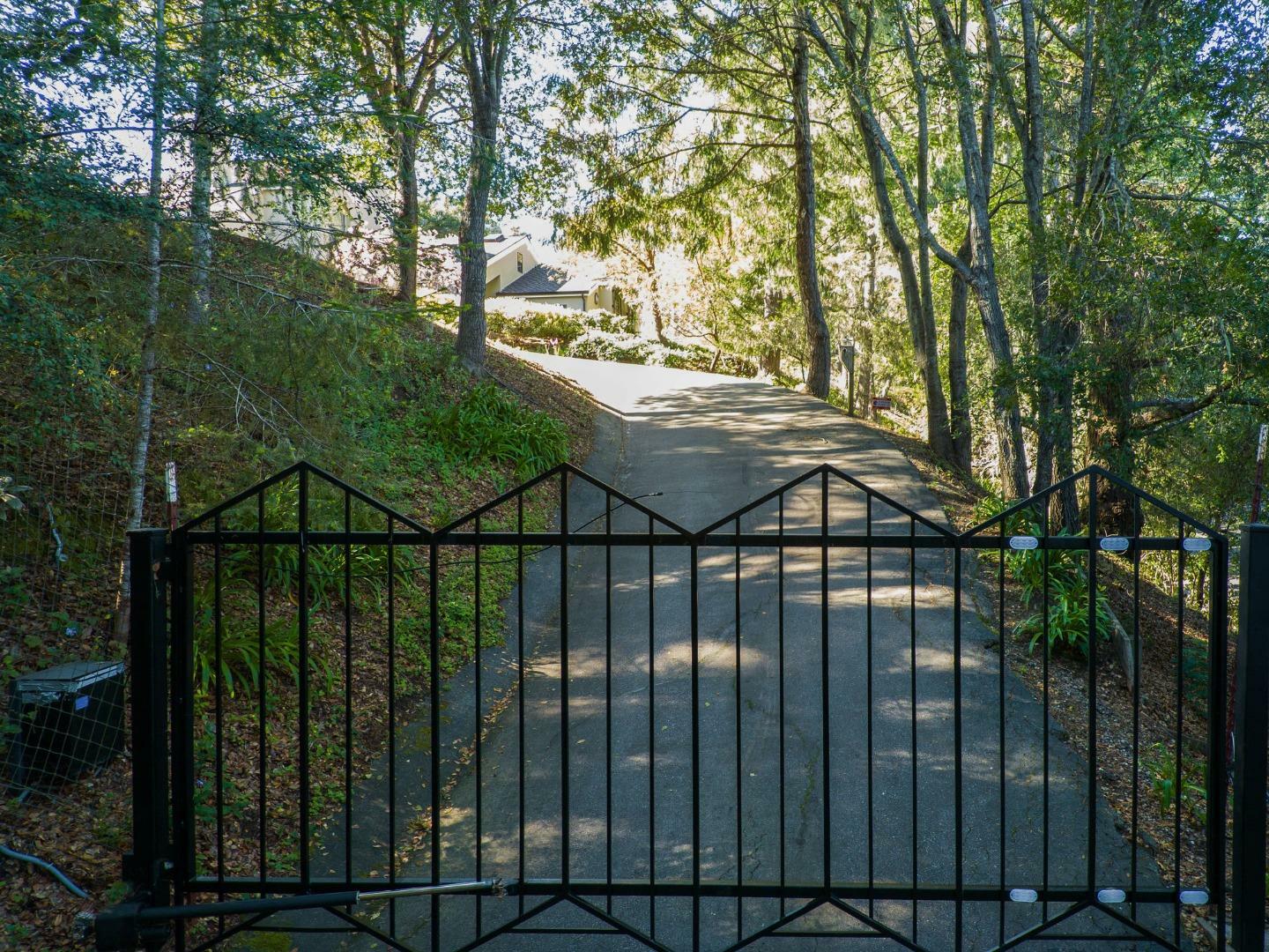 Property Photo: 925 Skyward Drive CA 95003