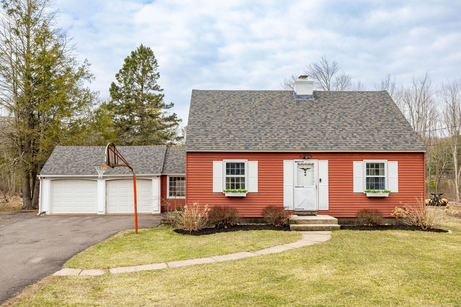 Property Photo:  275 Hebron Road  CT 06043 