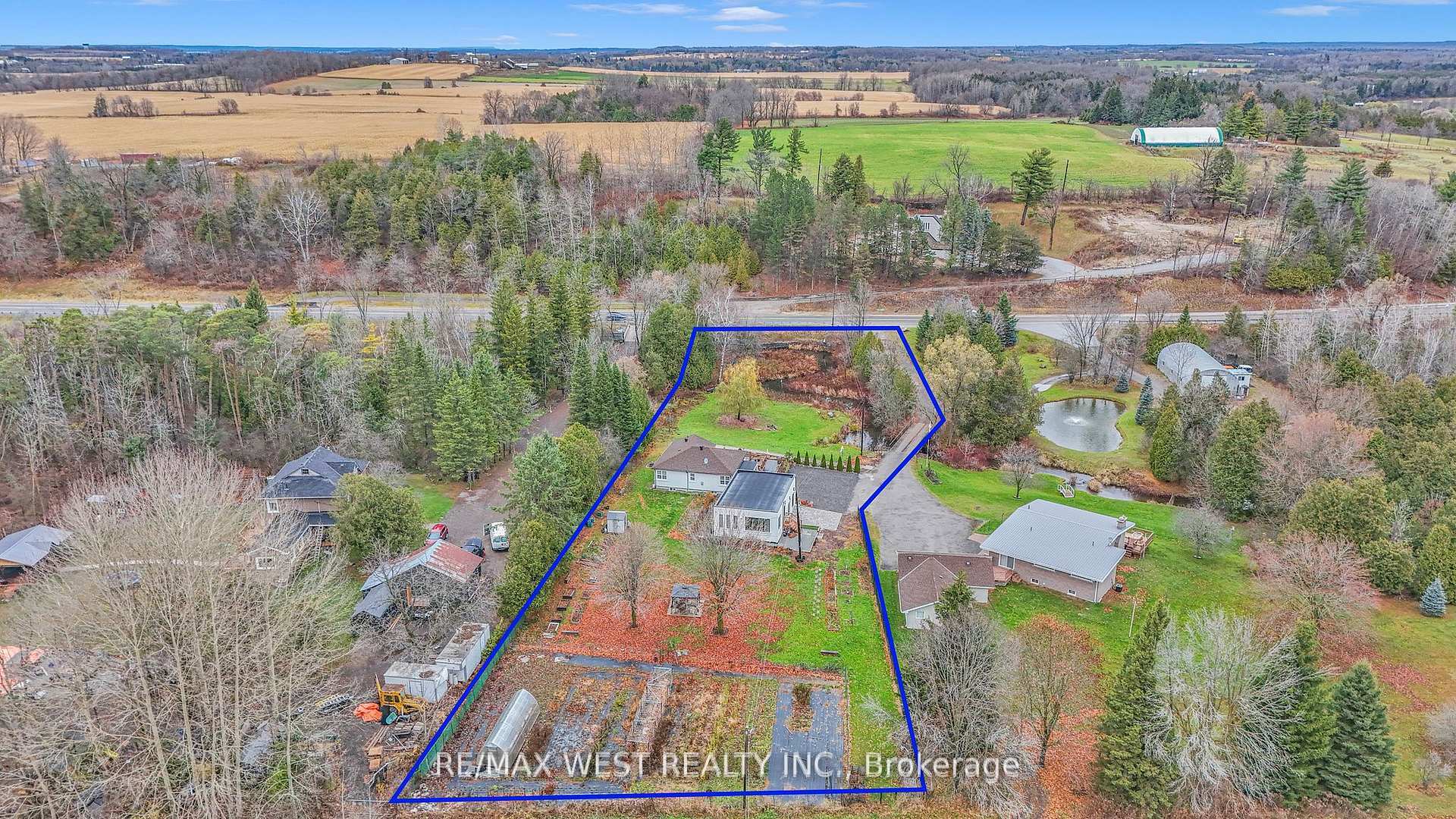 Property Photo: 2821 Mt Albert Road ON L0G 1R0