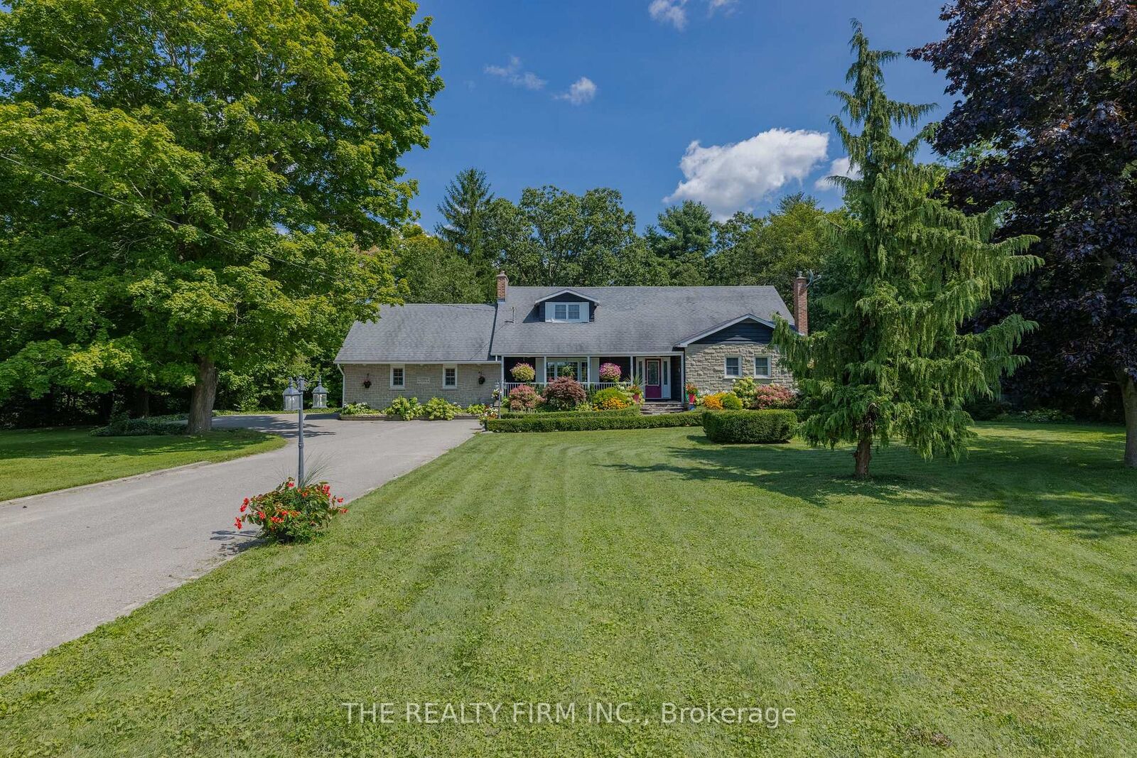 Property Photo: 2294 Harris Road ON N0L 1G5