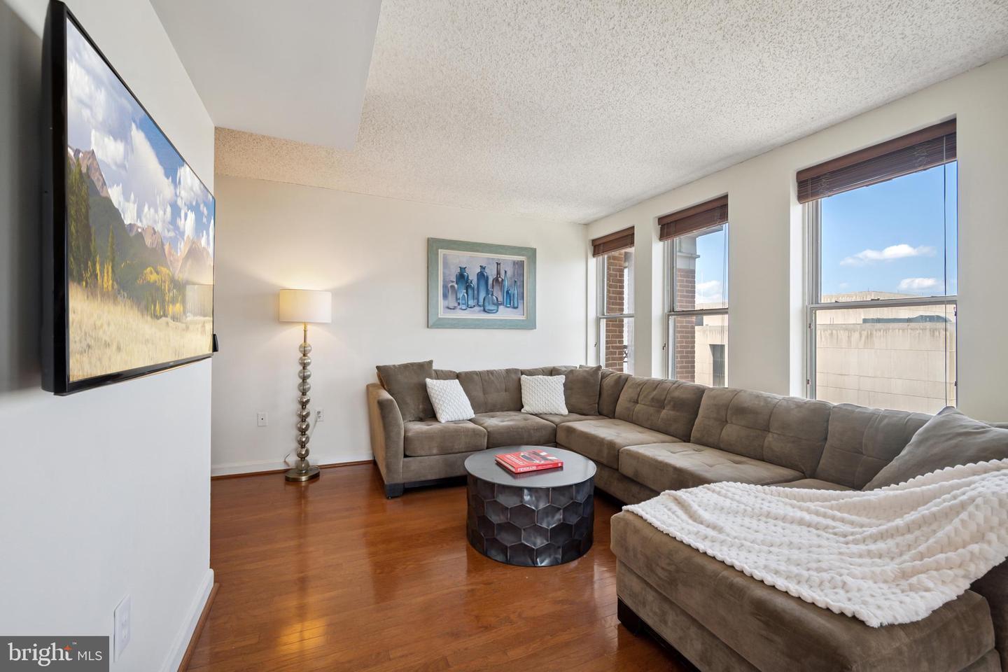 Property Photo: 601 Pennsylvania Avenue NW 1110 DC 20004