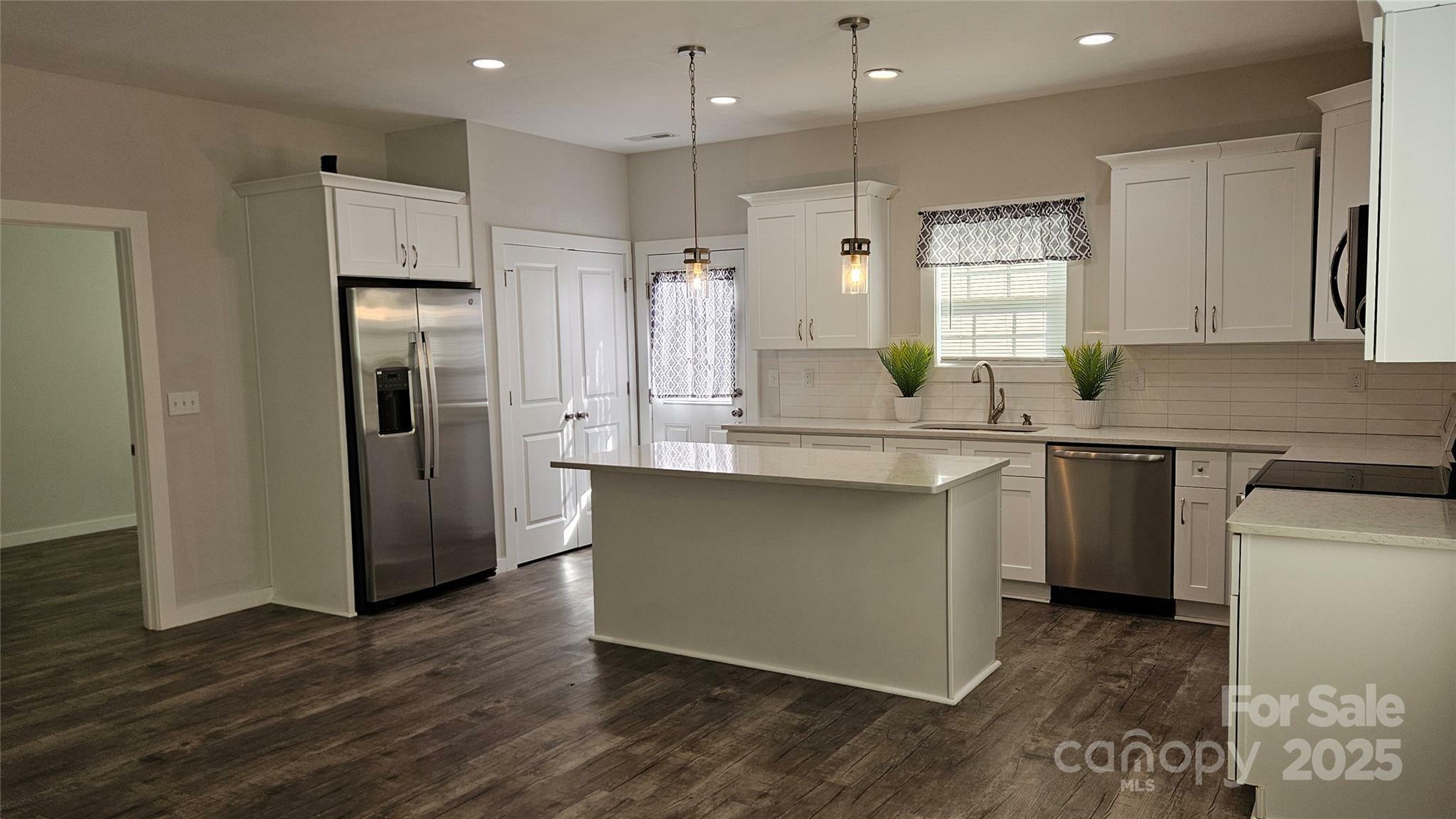 Property Photo:  1124 Clouse Street  NC 28052 
