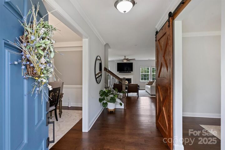 Property Photo:  8011 Caliterra Drive  NC 28227