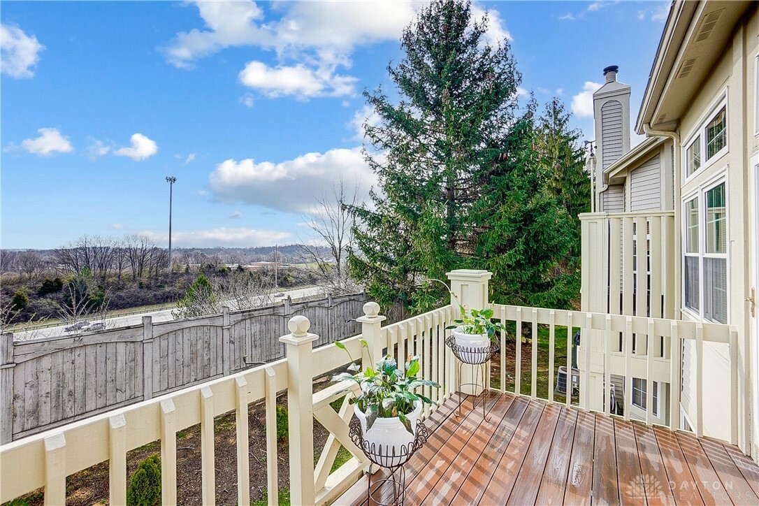 Property Photo: 3949 E Summit Ridge Drive OH 45430