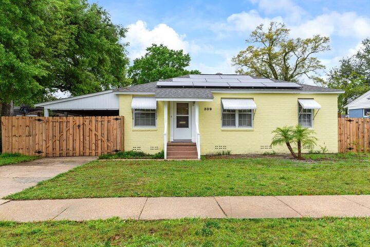 309 W Sunset Avenue  Pensacola FL 32507 photo