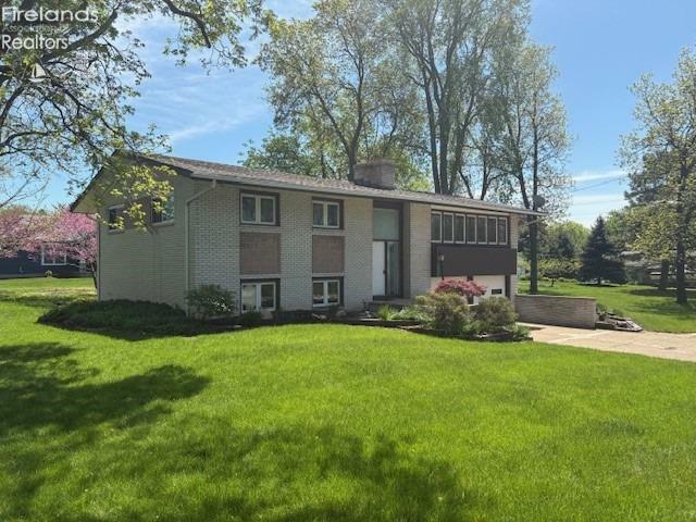 3737 N Karwood  Port Clinton OH 43452 photo