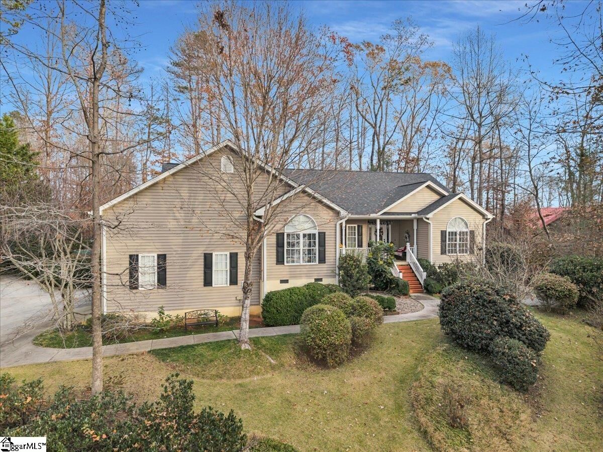 Property Photo: 121 Sunset Bay Boulevard SC 29672