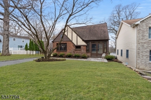 Property Photo: 47 Freeman St NJ 07068