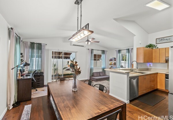 Property Photo: 91-548 Koihala Place HI 96706
