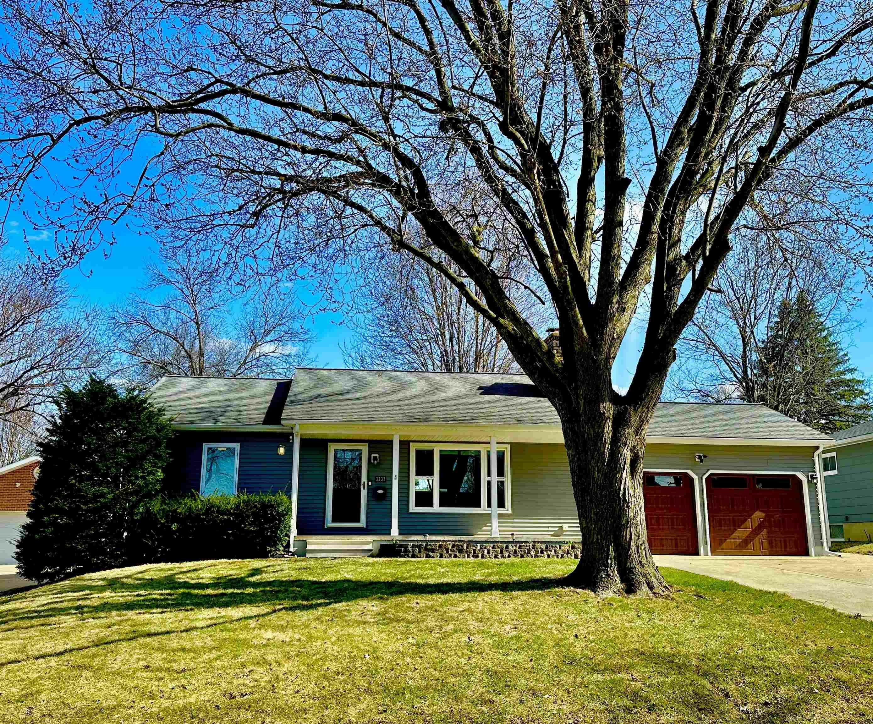 Property Photo: 3337 Mt Vernon Drive IA 50701