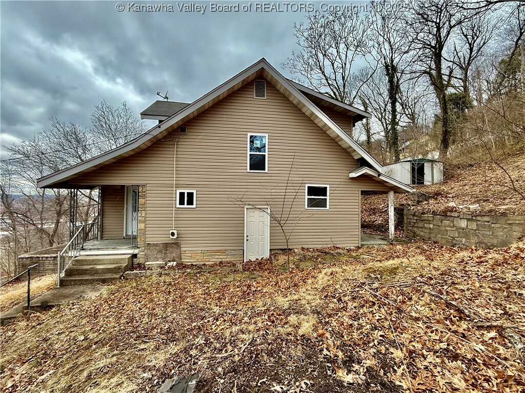 Property Photo: 1598 Kilby Street WV 25311