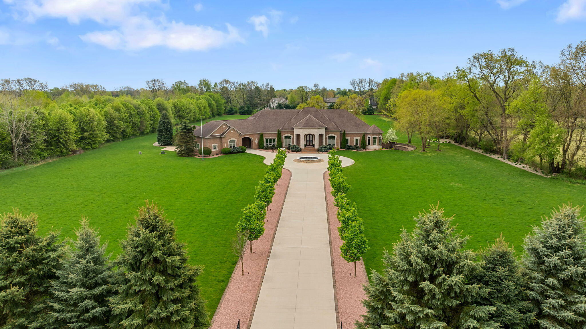 30217 Stratford Court  Niles MI 49120 photo