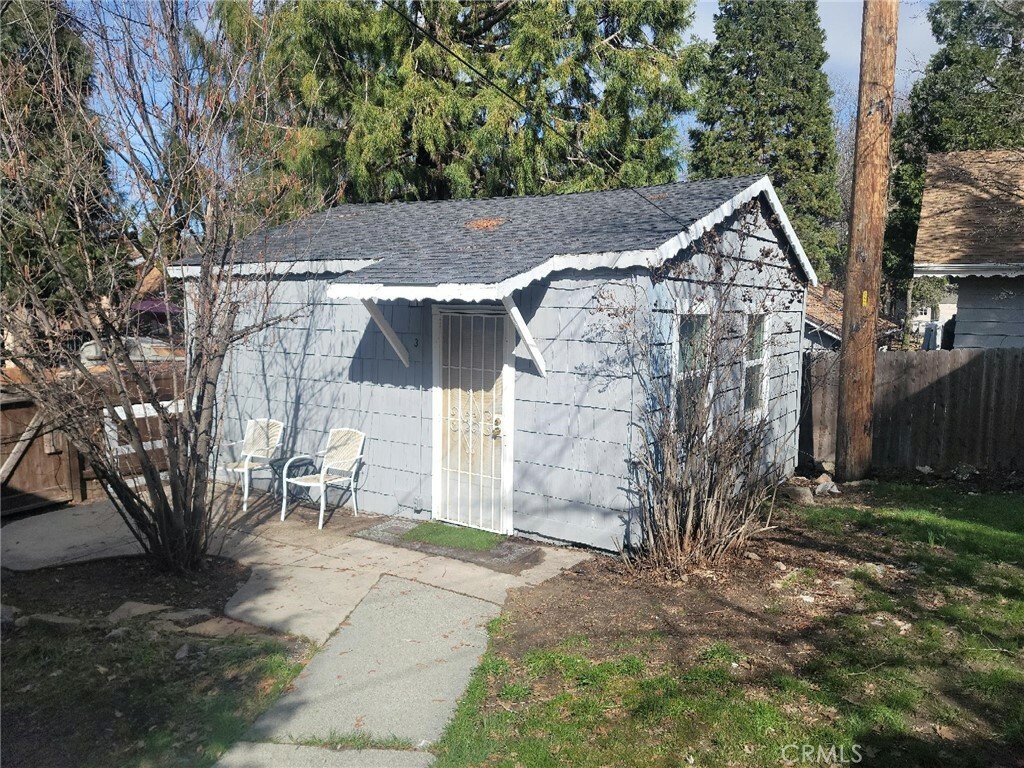 Property Photo:  411 Tetley Lane  CA 92325 