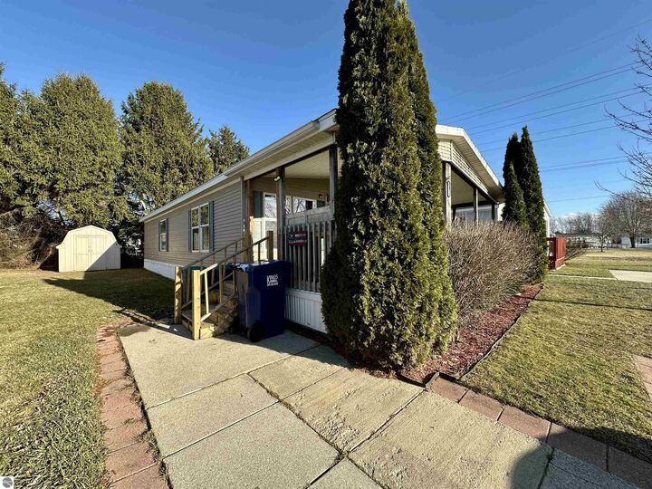 5232 E Broadway Road Lot 151  Mt Pleasant MI 48858 photo
