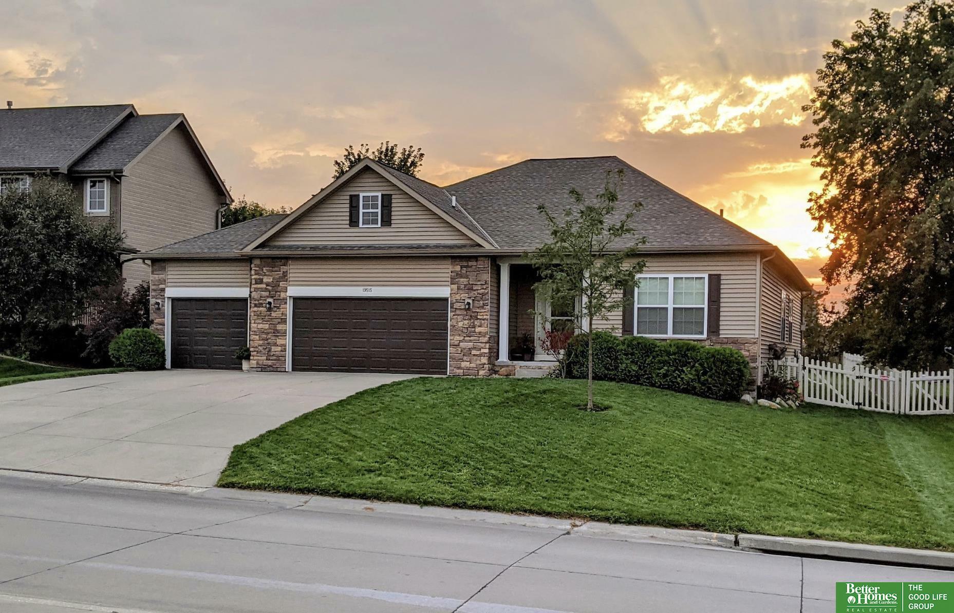 Property Photo: 19515 Bellbrook Boulevard NE 68028