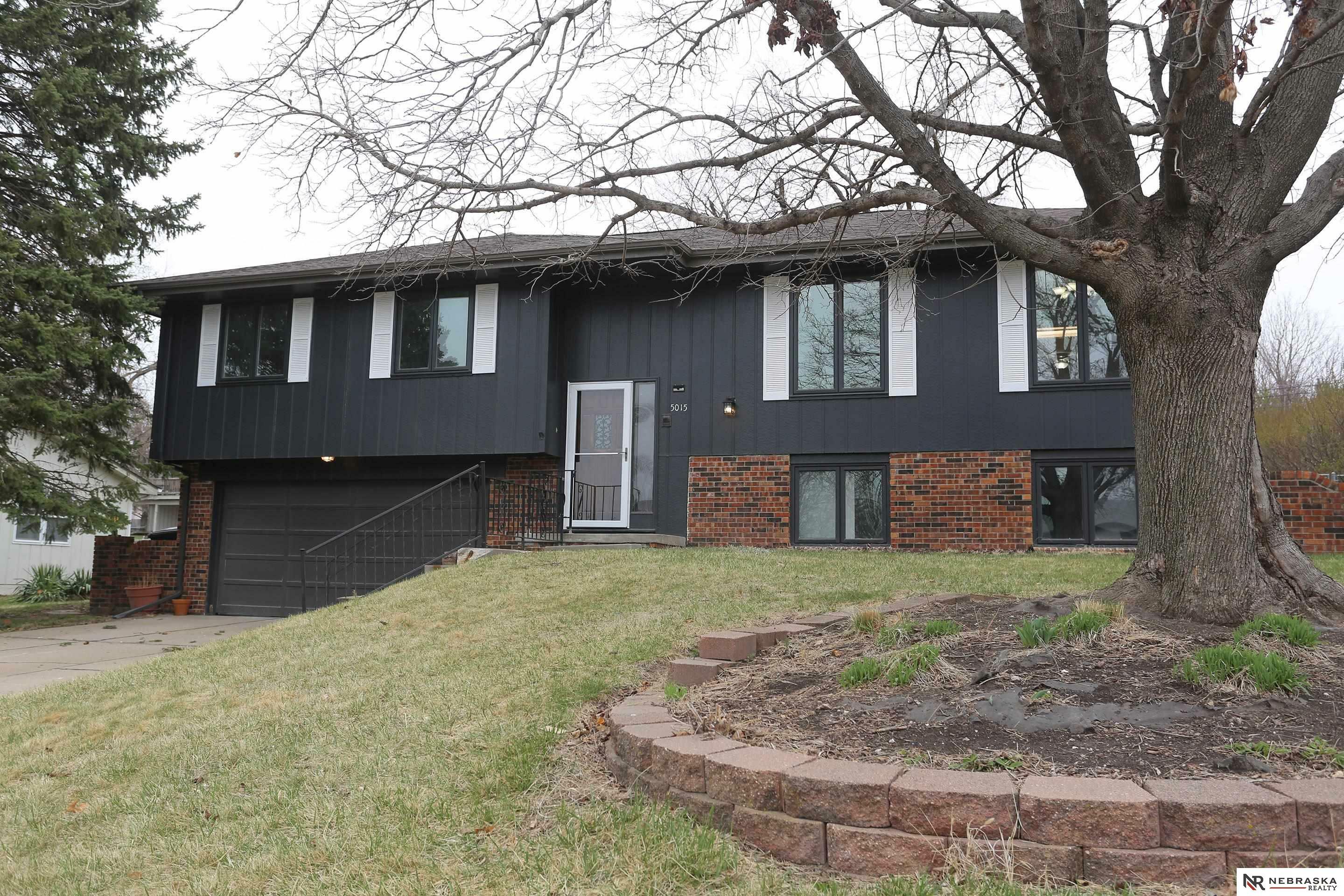 Property Photo:  5015 N 106th Street  NE 68134 