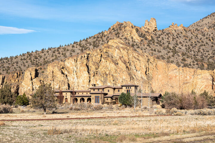 Property Photo: 11540 NE Canyons Ranch Drive OR 97760