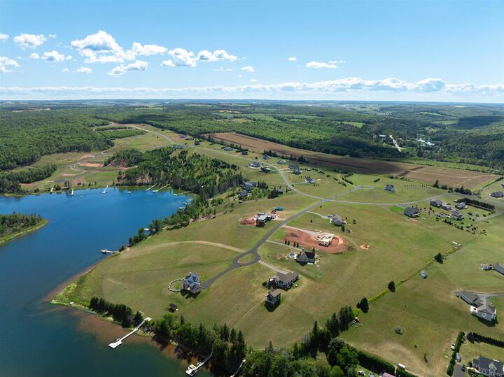 Photo de la propriété:  C-12 Forest View Crt  PE C0A 1E0 